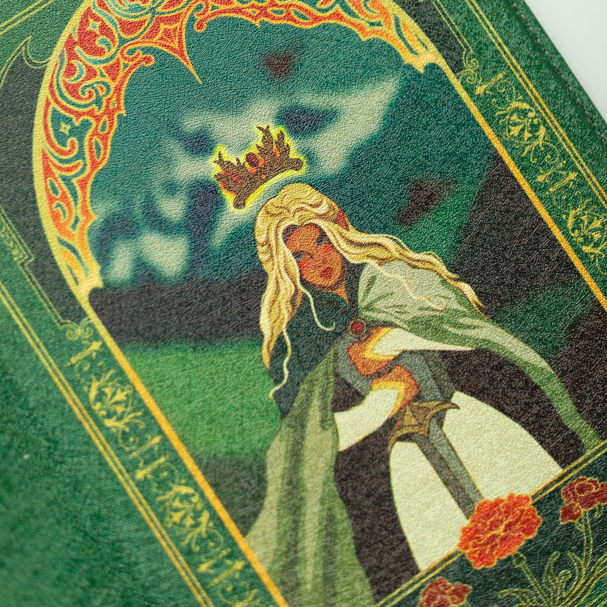Aelin -Officially licensed Sarah J. Maas