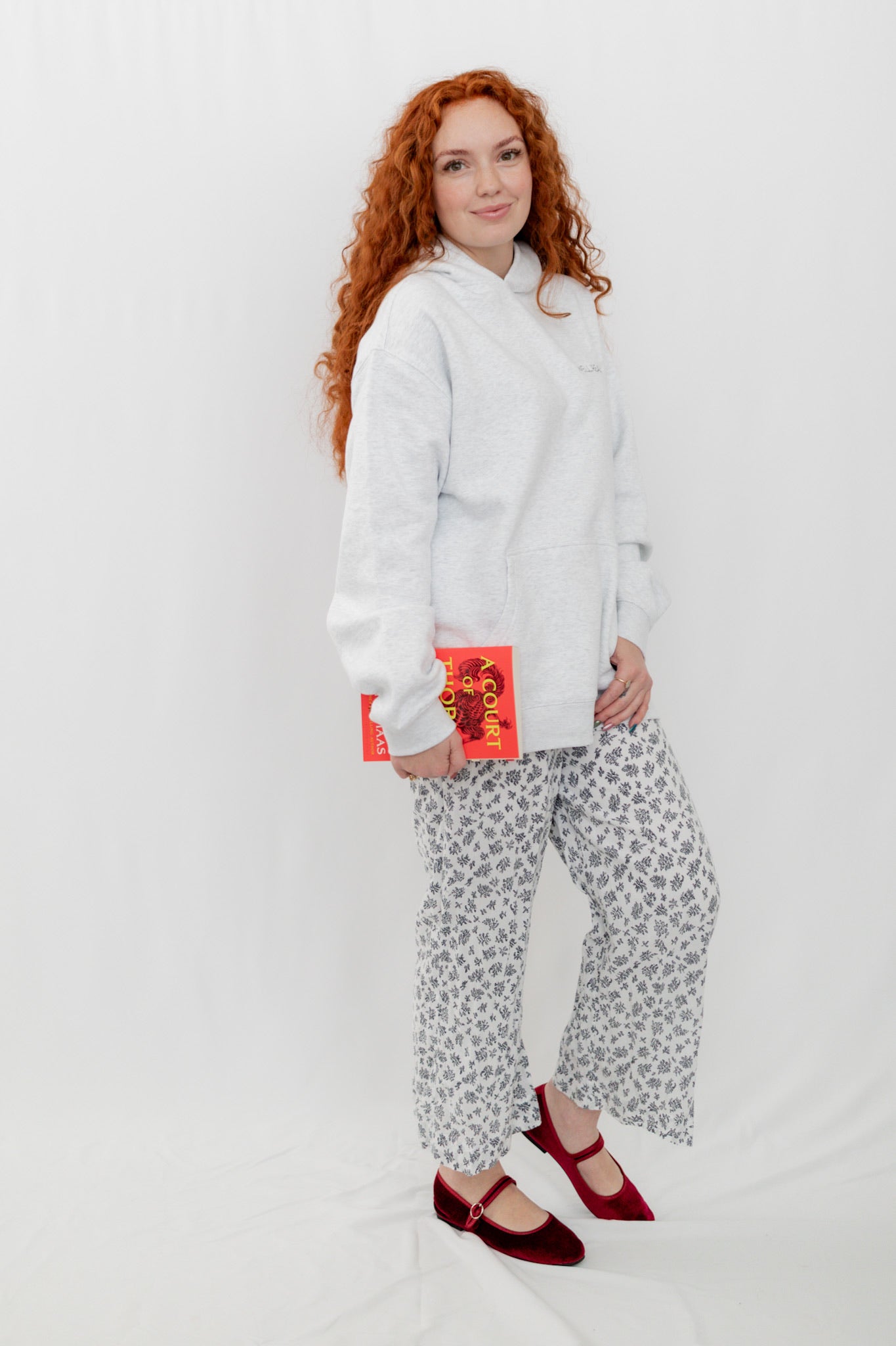 Well Read Hoodie - Light Gray